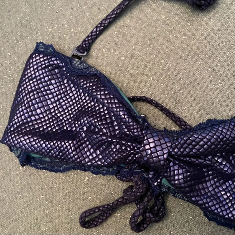 Beach Bunny Bandeau Bikini‎ Top